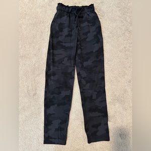 Lululemon Stretch High-Rise Pants 7/8
